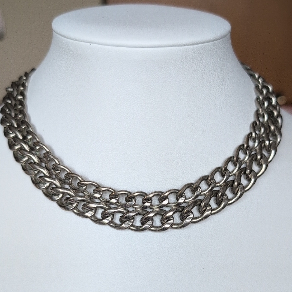 RARE Bergère 14" Double Link Chain Necklace.
